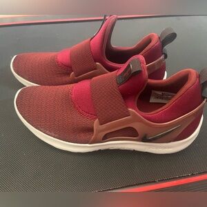 Brand new women’s Nike Freedom running Sneakers